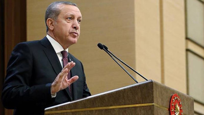 'Ne olursa olsun faizi düşürmeliyiz'