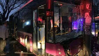 İETT otobüsü kaza yaptı: 5 yaralı
