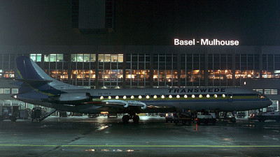 İniş sırasında piste çakıldı: 2 ölü