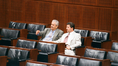 İsmet Sezgin hayatını kaybetti