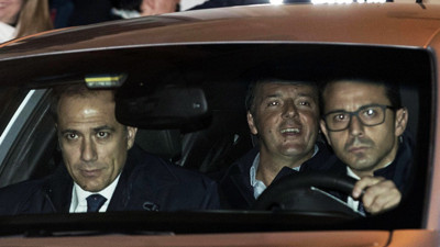 Çizme'nin başbakanı istifa etti