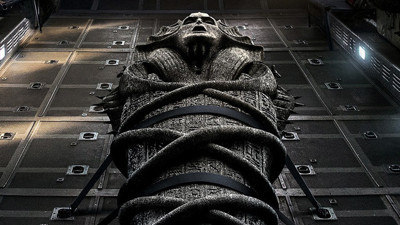 Tom Cruise ve Russell Crowe The Mummy'de