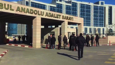 Adalet Sarayı önünde silahlı saldırı