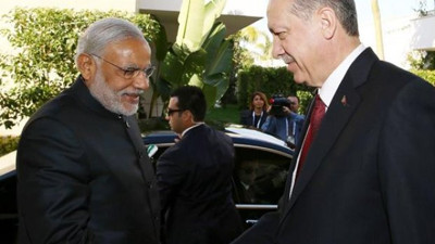 Erdoğan, Hindistan Başbakanı ile telefonda görüştü