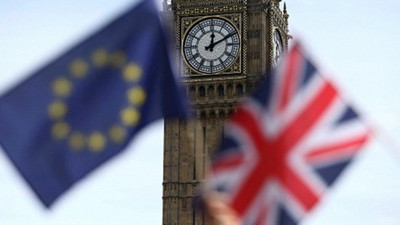 İngiliz gençleri borç batağında