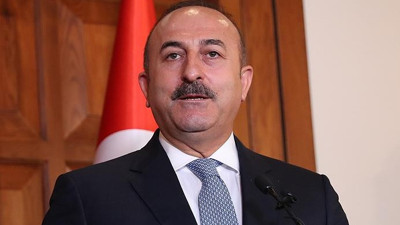 'Ekim 2016'ya kadar vize serbestisi bekliyoruz'