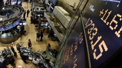 New York borsası düşüşle açıldı