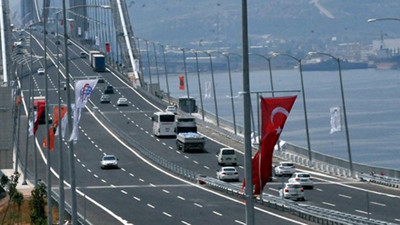 3. Köprü gişelerindeki teknik soruna kornalı tepki