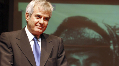 Sanatçı Tarık Akan hayatını kaybetti