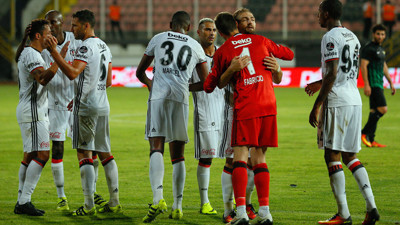 Beşiktaş 3 puanla döndü