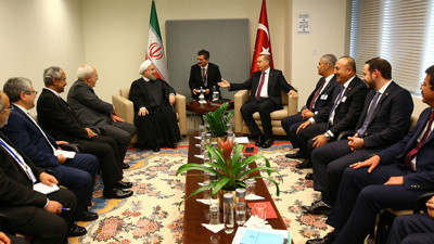 Erdoğan Ruhani ile görüştü