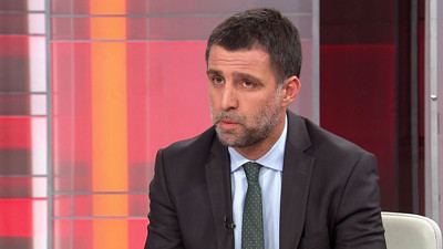 Hakan Şükür Galatasaray'dan ihraç edildi