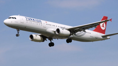 THY uçağı zorunlu iniş yaptı