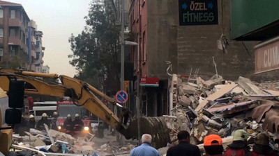 Bağcılar'da bina çöktü