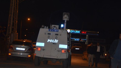 Zırhlı polis aracına roketli saldırı