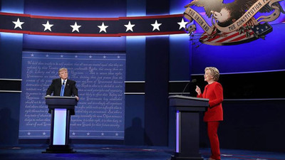 Clinton ve Trump canlı yayında karşı karşıya geldi