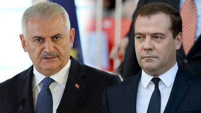 Başbakan Yıldırım, Medvedev ile telefonda görüştü