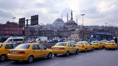 Taksicilerden eski tarifeli protesto