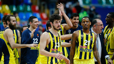 Fenerbahçe, Sırbistan deplasmanında