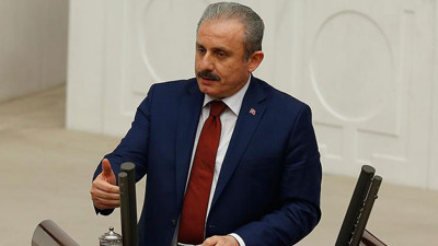 'Anayasa değişikliği çıkmazsa seçim olur'