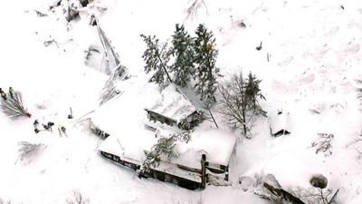 İtalya'daki çığ felaketi