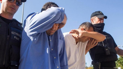 Kaçak askerler için kırmızı bülten çıkarılacak