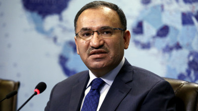 Bozdağ'dan Yunanistan'a iade çağrısı