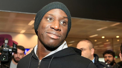 Demba Ba, Beşiktaş için İstanbul'a geldi