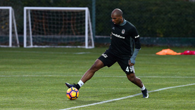 Babel, Beşiktaş'la ilk antrenmanında