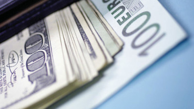 Dolar 3.80'in altında