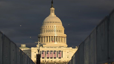 Beyaz Saray'dan İran'a 'balistik füze' çıkışı