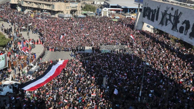 Irak'ta halk sokaklarda