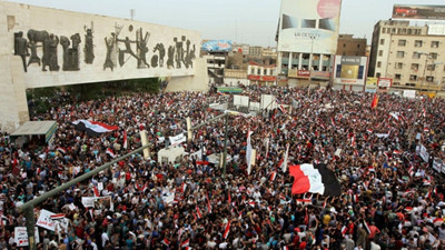 Yeşil Bölge'ye çıkan köprüler kapatıldı