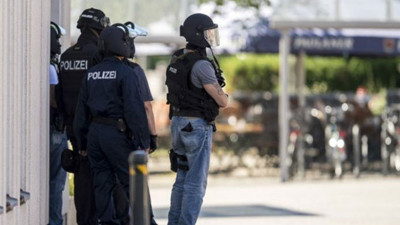 Almanya’da DİTİB görevlilerinin evine baskın