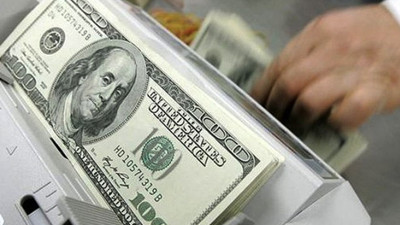 Dolar dalgalı günü yatay kapattı