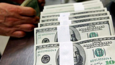Dolar yatay açıldı