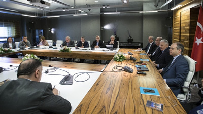 Referandum öncesi ekonomik tedbirlerin zamanlaması tartışılıyor