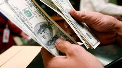 Dolar, kritik seviyeyi test etti