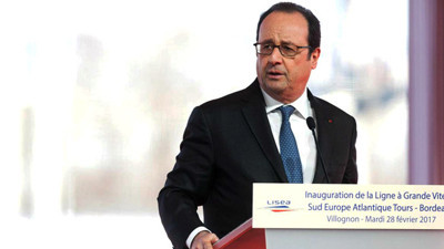 Cumhurbaşkanı konuşurken silah ateş aldı