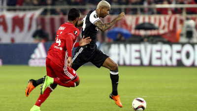 Beşiktaş turun bir ucundan tuttu