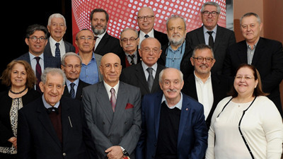 Eseri DÜNYA ile ekonomide bir çığır açtı