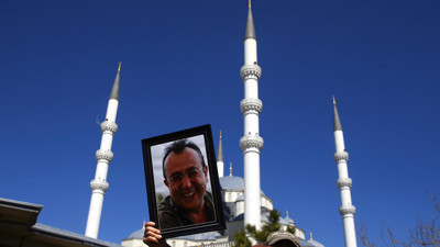 Son yolculuğuna uğurlandı