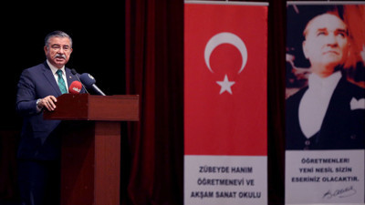 Öğretmenlere performansa göre maaş