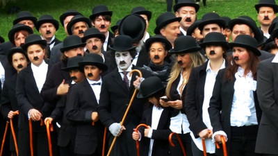 662 kişi Charlie Chaplin oldu