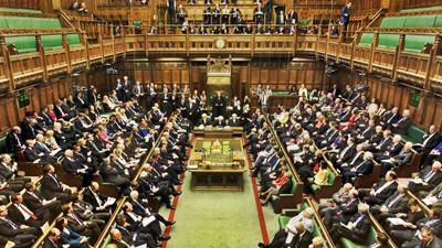 İngiliz parlamentosu erken seçimi onayladı