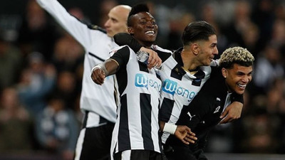 Newcastle yeniden Premier Lig'de