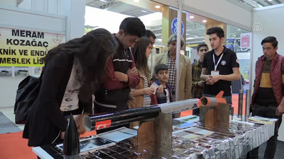 Üniversite öğrencileri bin liraya roket yaptı