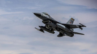 Irak'ın kuzeyine hava harekatı