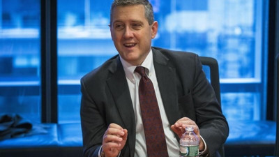 Bullard: Faiz artışı beklentileri çok 'agresif'