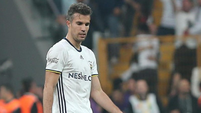 Robin Van Persie ifadeye çağrıldı